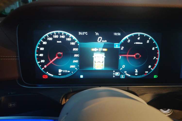 Used Mercedes-Benz E-Class 2022 Second Facelift E 300 L Luxury Edition Instrument Cluster