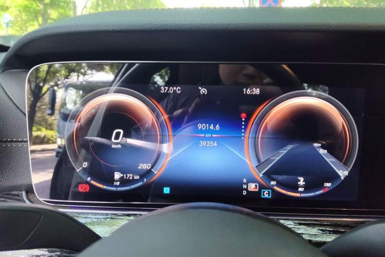 Used Mercedes-Benz E-Class 2022 E 260 L Sport Edition Instrument Cluster