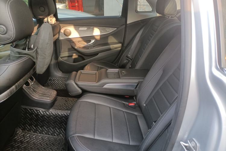 Used Mercedes-Benz E-Class 2022 Revised E 300 L Sporty and Stylish Edition Left Rear Seat