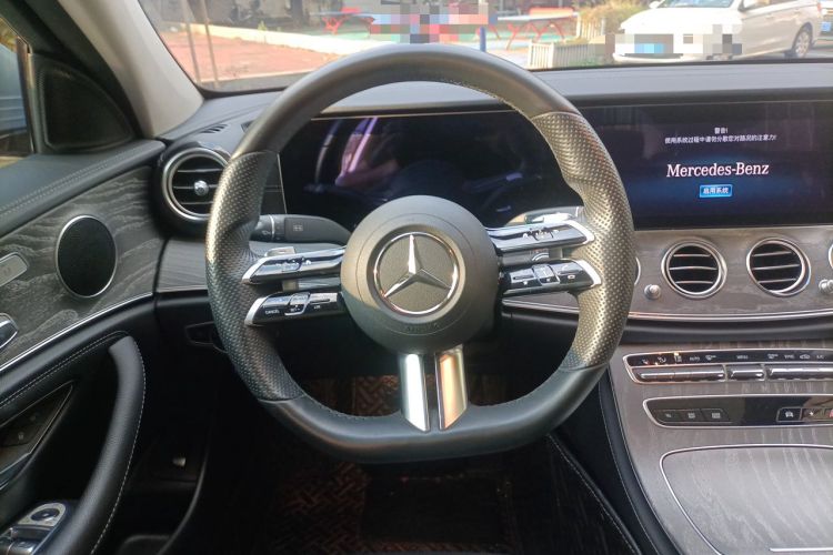 Used Mercedes-Benz E-Class 2022 Revised E 300 L Sporty and Stylish Edition Steering Wheel