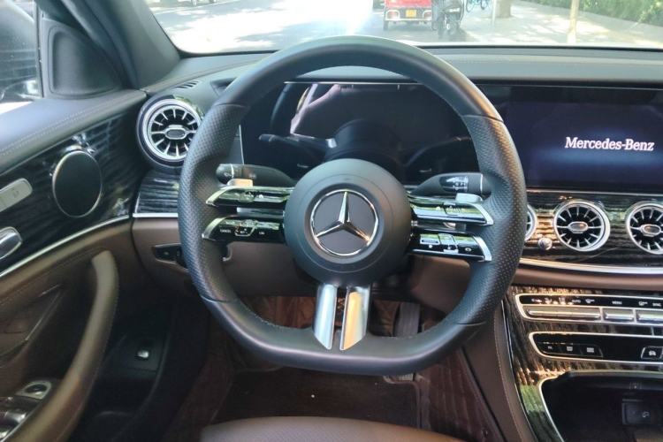 Used Mercedes-Benz E-Class 2022 E 260 L Sport Edition Steering Wheel