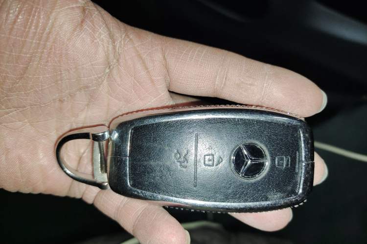 Used Mercedes-Benz E-Class 2022 E 260 Stylish Sports Edition Vehicle Key