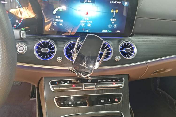 Used Mercedes-Benz E-Class 2022 E 260 L Sport Edition Audio And AC Panel