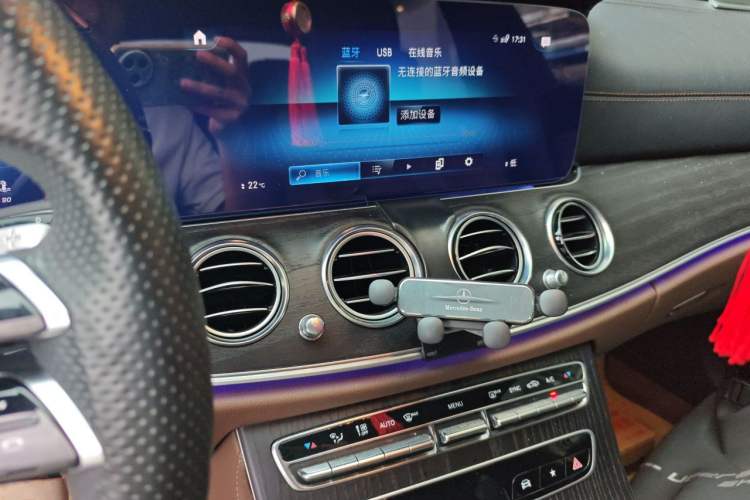 Used Mercedes-Benz E-Class 2022 Revised E 300 L Sporty and Stylish Edition Audio And AC Panel