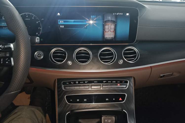 Used Mercedes-Benz E-Class 2022 E 300 Stylish Sports Edition Audio And AC Panel