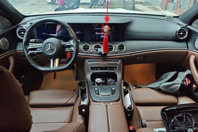 Used Mercedes-Benz E-Class 2022 Revised E 300 L Sporty and Stylish Edition Center Console