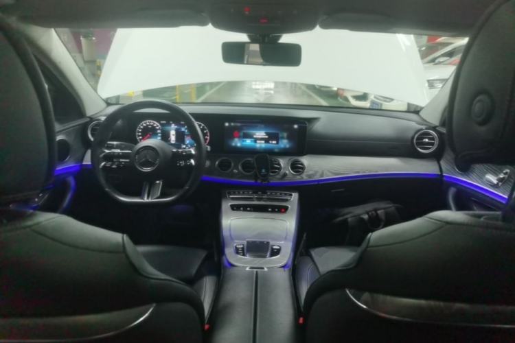 Used Mercedes-Benz E-Class 2022 Second Facelift E 260 L Sport Edition Center Console