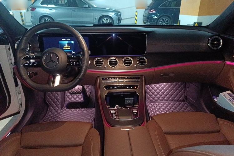 Used Mercedes-Benz E-Class 2022 Revised E 300 L Sporty and Stylish Edition Center Console