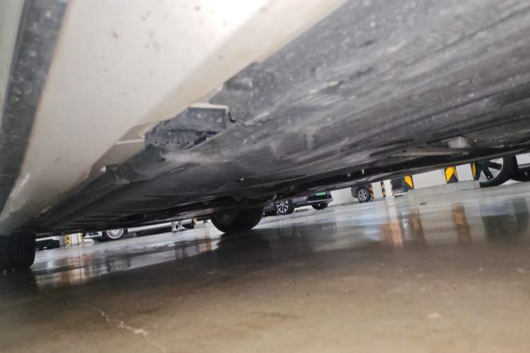 Used Mercedes-Benz E-Class 2022 Revised E 300 L Sporty and Stylish Edition Chassis Rear Left