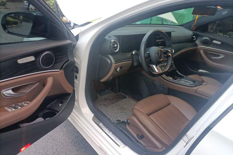 Used Mercedes-Benz E-Class 2022 E 260 Stylish Sports Edition Driver Seat