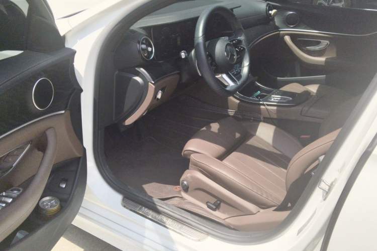 Used Mercedes-Benz E-Class 2022 E 260 Stylish Sports Edition Driver Seat