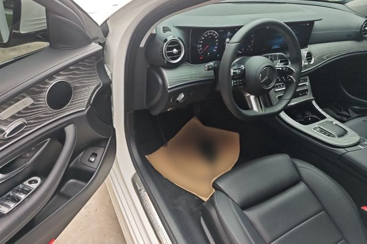 Used Mercedes-Benz E-Class 2022 Restyled E 260 L Sport Edition Driver Seat
