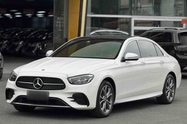 Used Mercedes-Benz E-Class 2022 E 300 L Sporty and Stylish Model Guazi used car, China used car export, Used car for sale, Used  cars, Cheapest cars for sale