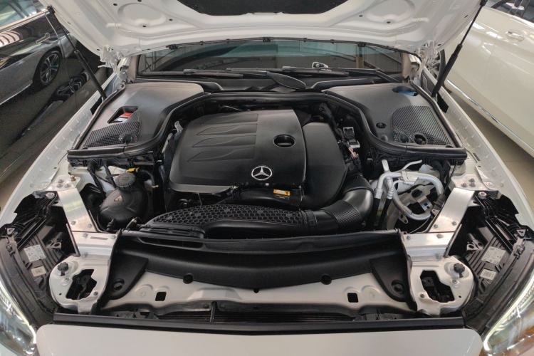 Used Mercedes-Benz E-Class 2022 E 260 L Sport Edition Engine Bay
