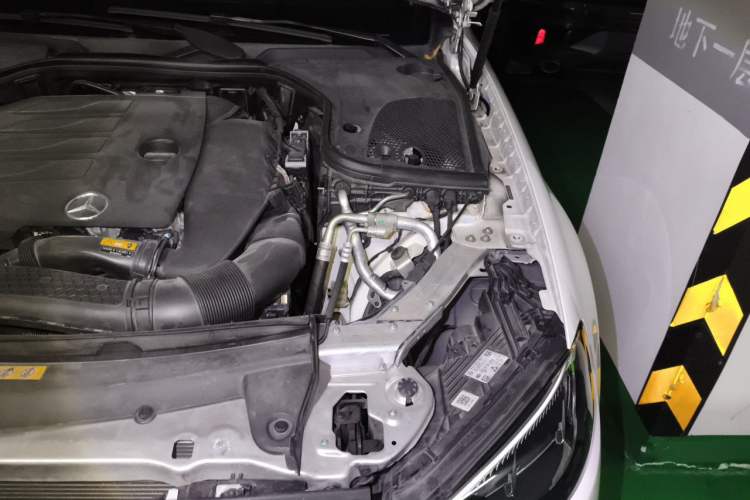 Used Mercedes-Benz E-Class 2022 Revised E 300 L Sporty and Stylish Edition Engine Bay Left