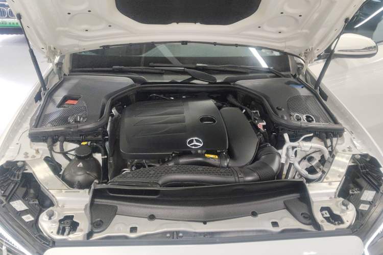 Used Mercedes-Benz E-Class 2022 E 260 L Sport Edition Engine Bay