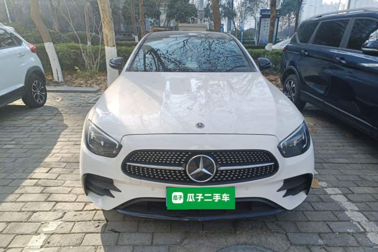 Used Mercedes-Benz E-Class 2022 E 260 Stylish Sports Edition Exterior 1