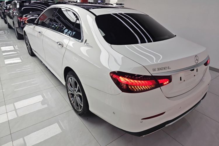 Used Mercedes-Benz E-Class 2022 Revised Version E 300 L Sporty and Stylish Edition Exterior 2