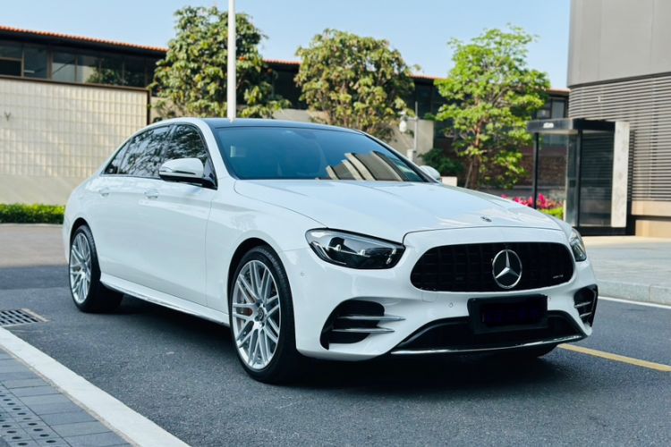 Used Mercedes-Benz E-Class 2022 Revised E 300 L Sporty and Stylish Edition Exterior 2