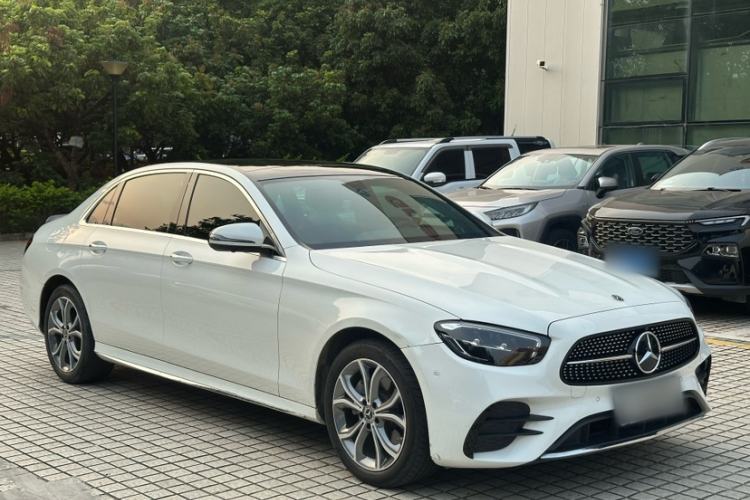 Used Mercedes-Benz E-Class 2022 Revised E 300 L Sporty and Stylish Edition Exterior 6