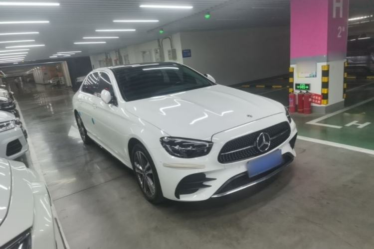 Used Mercedes-Benz E-Class 2022 Second Facelift E 260 L Sport Edition Front Right 45 Deg