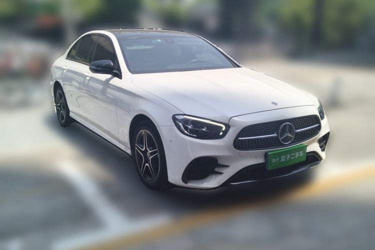 Used Mercedes-Benz E-Class 2022 E 260 Stylish Sports Edition Front Right 45 Deg