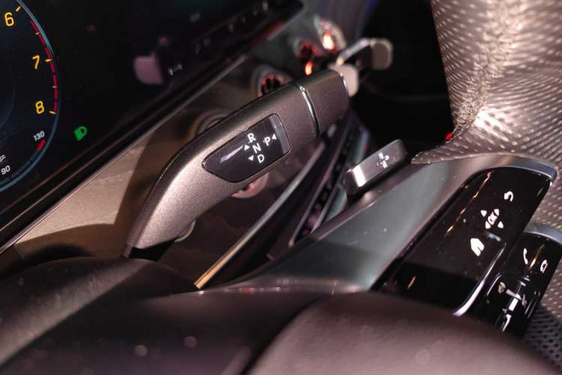 Used Mercedes-Benz E-Class 2022 E 260 L Sport Edition Gear Lever