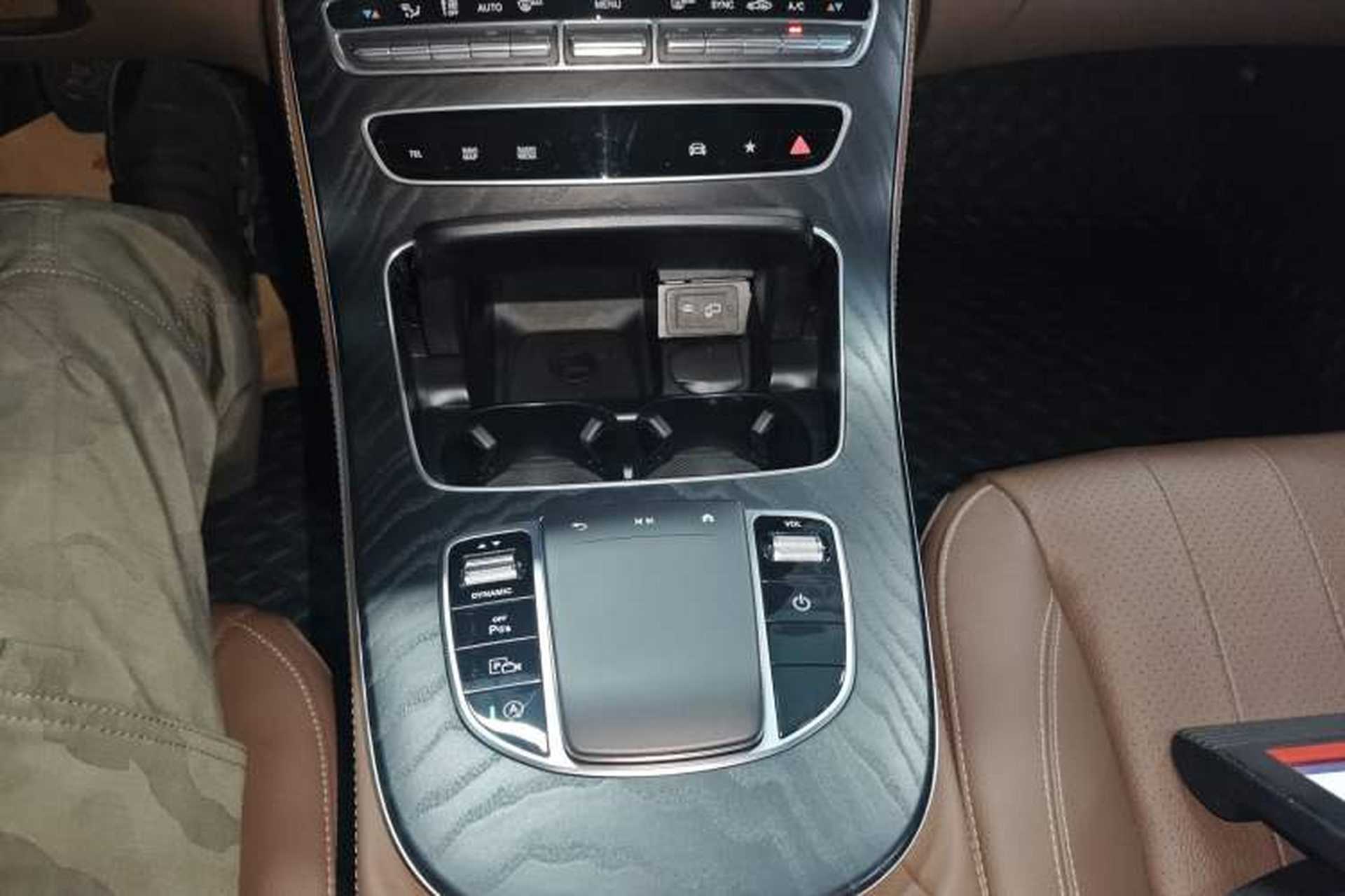 Used Mercedes-Benz E-Class 2022 E 300 Stylish Sports Edition Gear Lever
