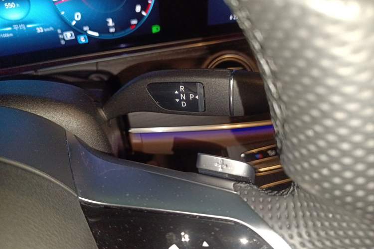 Used Mercedes-Benz E-Class 2022 Revised E 300 L Sporty and Stylish Edition Gear Lever