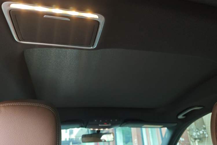 Used Mercedes-Benz E-Class 2022 Revised E 300 L Sporty and Stylish Edition Headliner