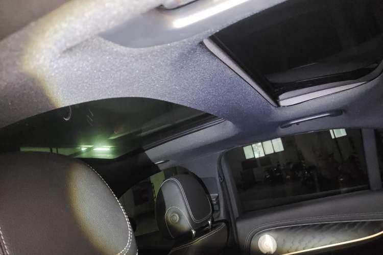 Used Mercedes-Benz E-Class 2022 E 260 Stylish Sports Edition Headliner