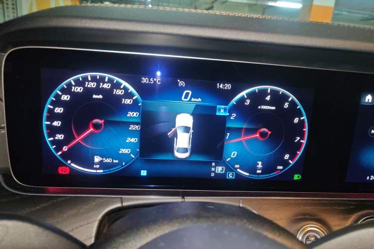 Used Mercedes-Benz E-Class 2022 Revised E 300 L Sporty and Stylish Edition Instrument Cluster