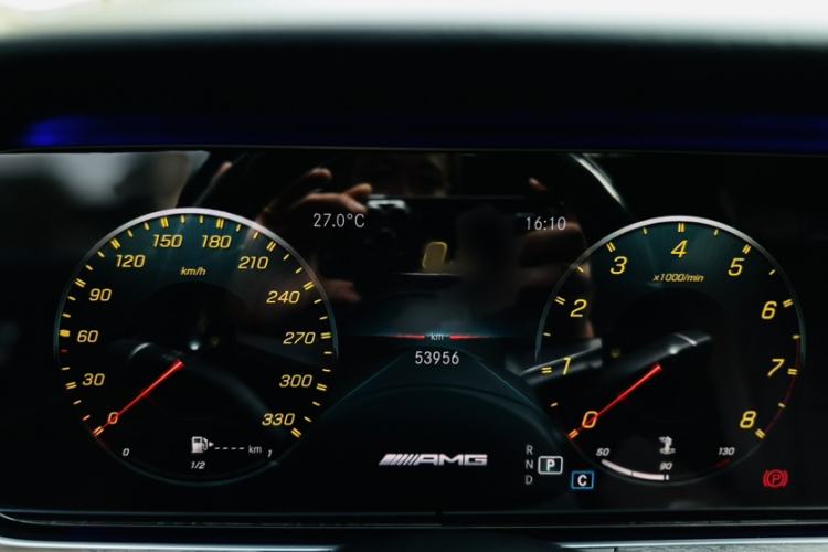 Used Mercedes-Benz E-Class 2022 Revised E 300 L Sporty and Stylish Edition Instrument Cluster