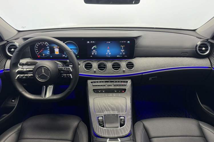 Used Mercedes-Benz E-Class 2022 Revised Version E 300 L Sport Luxury Edition Interior 5