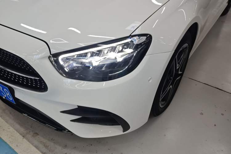 Used Mercedes-Benz E-Class 2022 E 300 Stylish Sports Edition Left Front Headlight