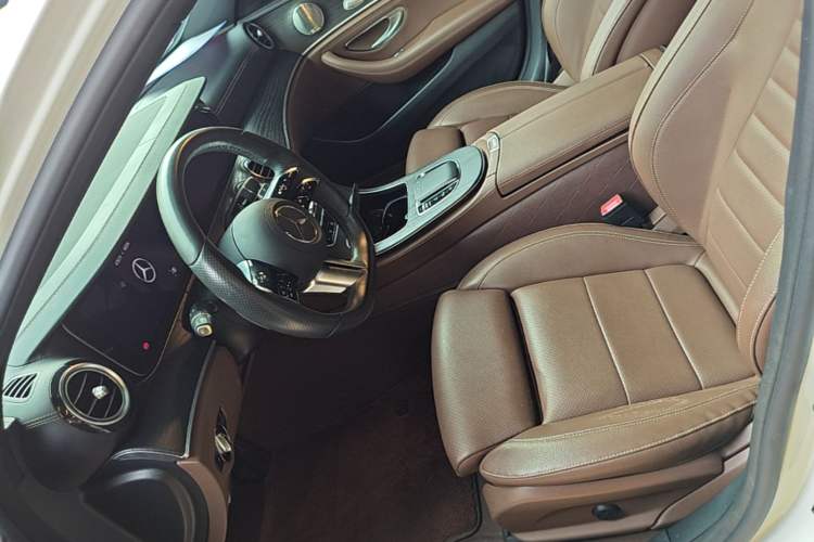 Used Mercedes-Benz E-Class 2022 Revised E 300 L Sport Luxury Edition Left Front Seat