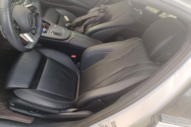 Used Mercedes-Benz E-Class 2022 E 260 Stylish Sports Edition Left Front Seat