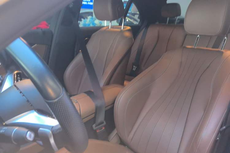 Used Mercedes-Benz E-Class 2022 E 260 Stylish Sports Edition Left Front Seat