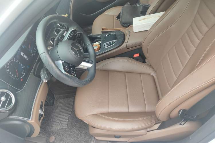 Used Mercedes-Benz E-Class 2022 Revised Version E 300 L Sporty and Stylish Edition Left Front Seat
