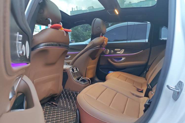 Used Mercedes-Benz E-Class 2022 Revised E 300 L Sport Luxury Edition Left Rear Seat