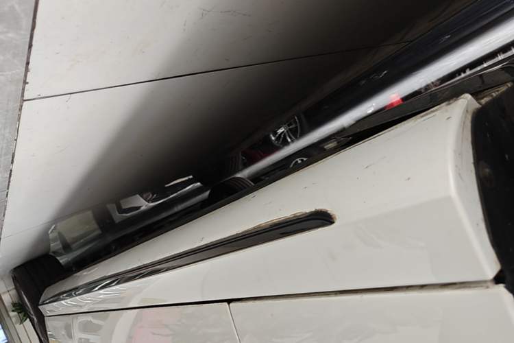 Used Mercedes-Benz E-Class 2022 E 260 L Sport Edition Left Side Sill
