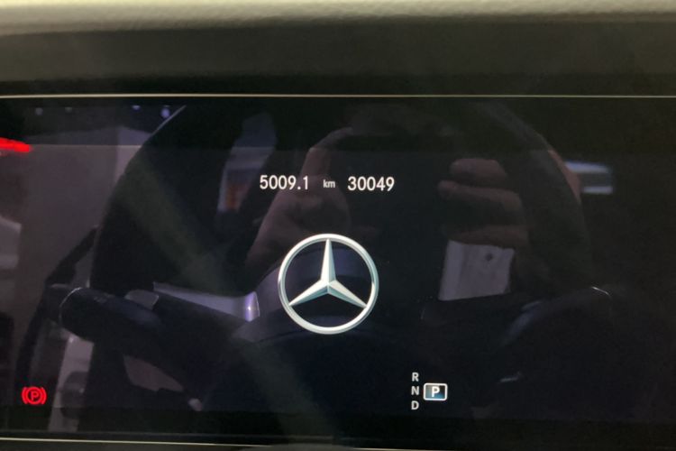 Used Mercedes-Benz E-Class 2022 Revised E 300 L Sporty and Stylish Edition Odometer Close Up