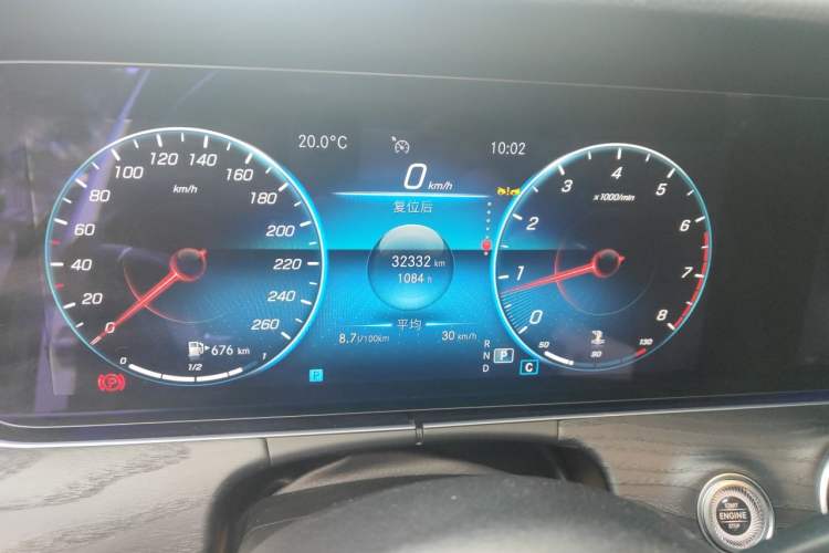 Used Mercedes-Benz E-Class 2022 Revised Version E 300 L Sporty and Stylish Edition Odometer Close Up