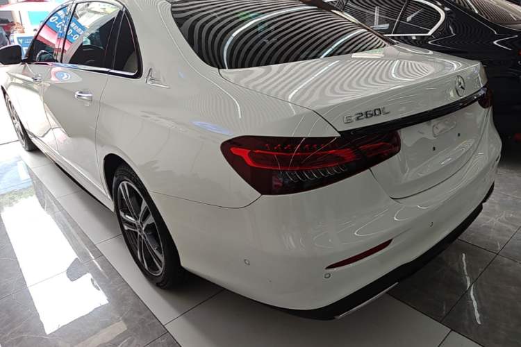 Used Mercedes-Benz E-Class 2022 E 260 L Sport Edition Rear Left 45 Deg