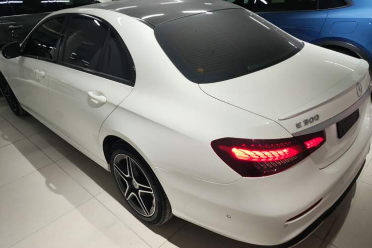 Used Mercedes-Benz E-Class 2022 E 260 Stylish Sports Edition Rear Left 45 Deg