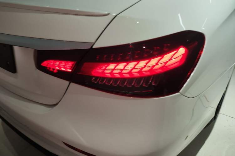 Used Mercedes-Benz E-Class 2022 E 260 Stylish Sports Edition Right Rear Taillight