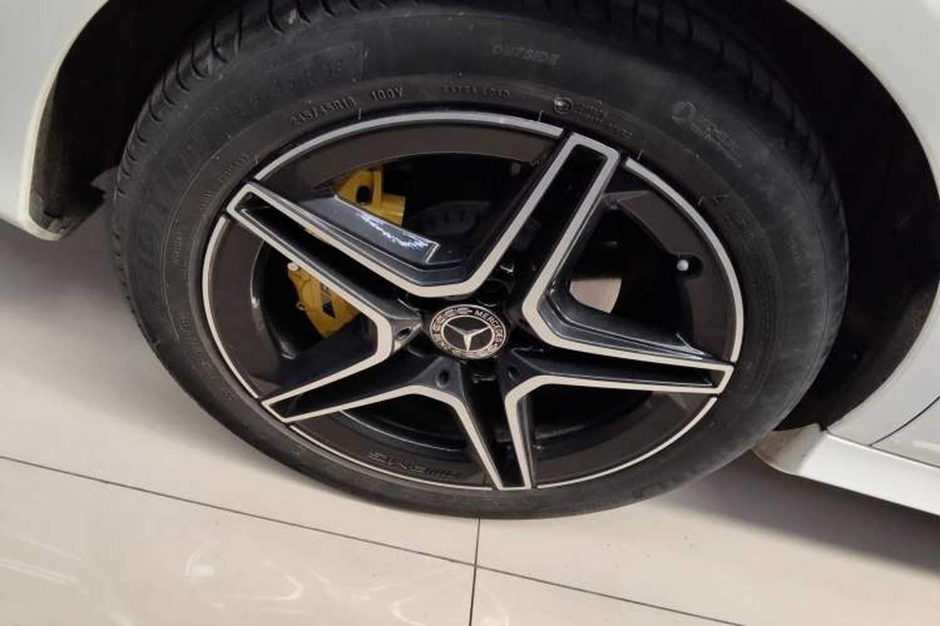 Used Mercedes-Benz E-Class 2022 E 260 Stylish Sports Edition Right Rear Wheel Hub