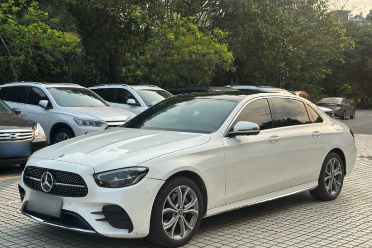 Used Mercedes-Benz E-Class 2022 Revised E 300 L Sporty and Stylish Edition Guazi used car, China used car export, Used car for sale, Used  cars, Cheapest cars for sale