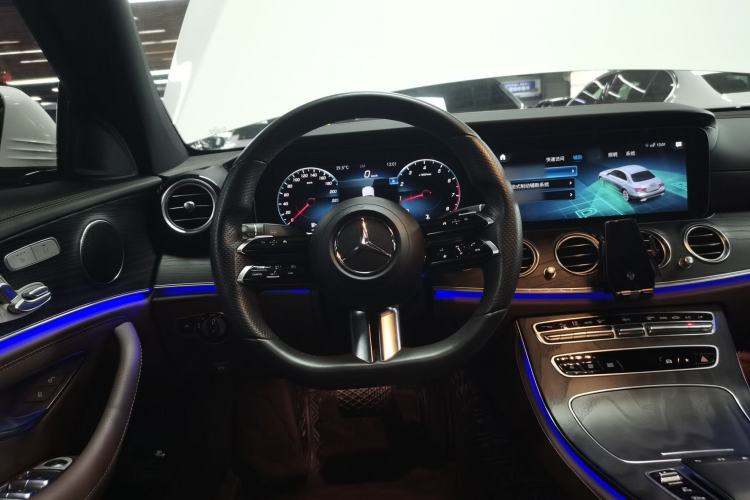 Used Mercedes-Benz E-Class 2022 E 300 L Sporty and Stylish Model Steering Wheel