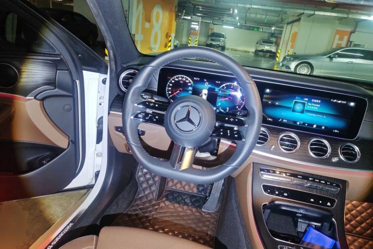 Used Mercedes-Benz E-Class 2022 Revised E 300 L Sporty and Stylish Edition Steering Wheel